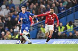 九游体育包含切尔西发布备战花絮，集结日强势反弹，法甲任务艰巨，年轻球员得到机会的词条