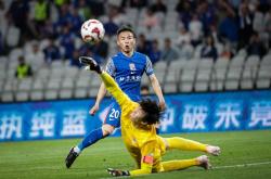 九游体育app包含全明星赛国际比赛日走向成谜；上海申花绝杀压哨；悬念犹存；心理建设被强调的词条