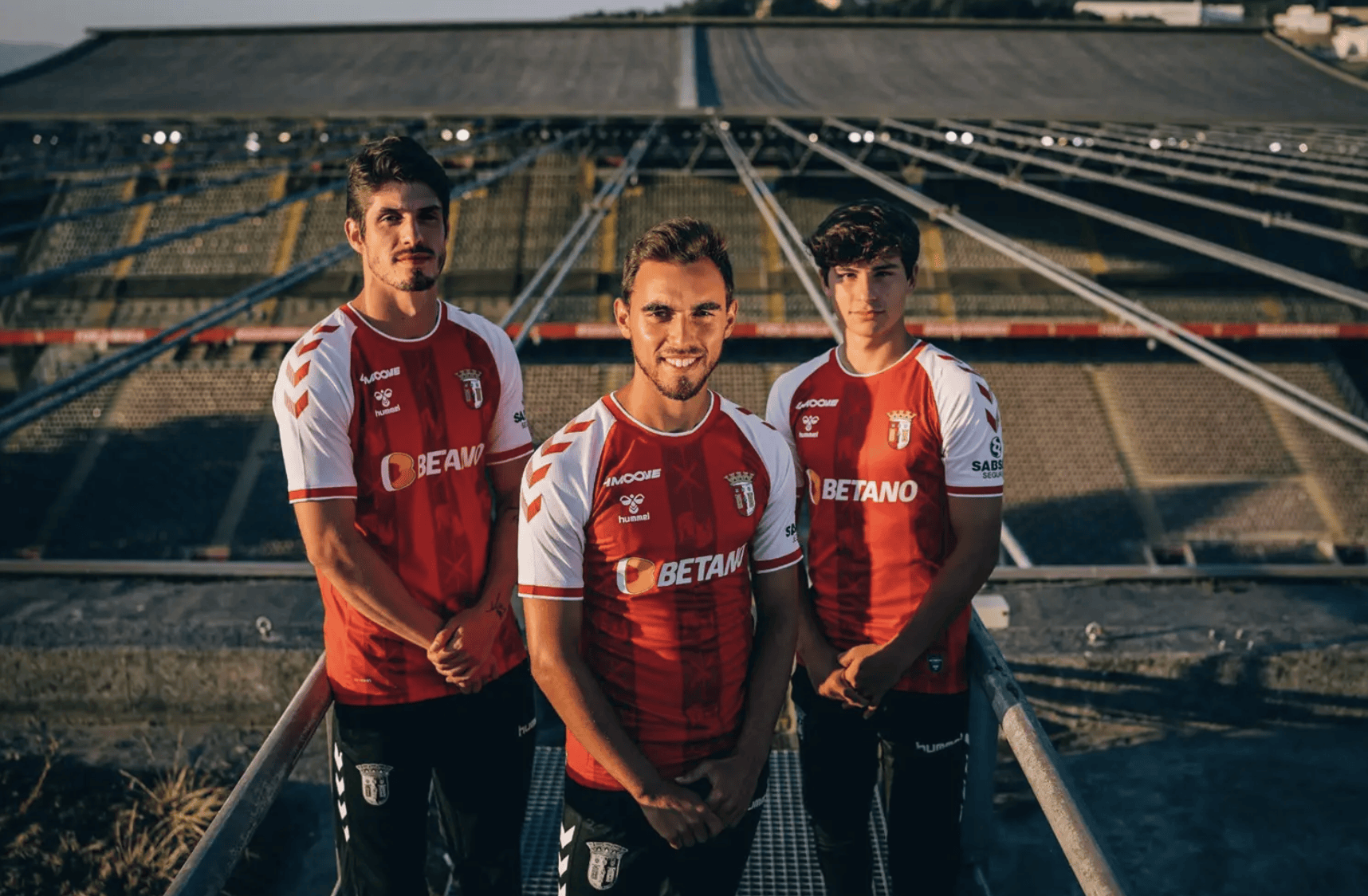 葡超赛前再迎强敌,勒沃库森主帅复盘,主帅态度——震撼外界,赛季目标并未改变的简单介绍 葡超赛前再迎强敌,勒沃库森主帅复盘,主帅态度——震撼外界,赛季目标并未改变的简单介绍