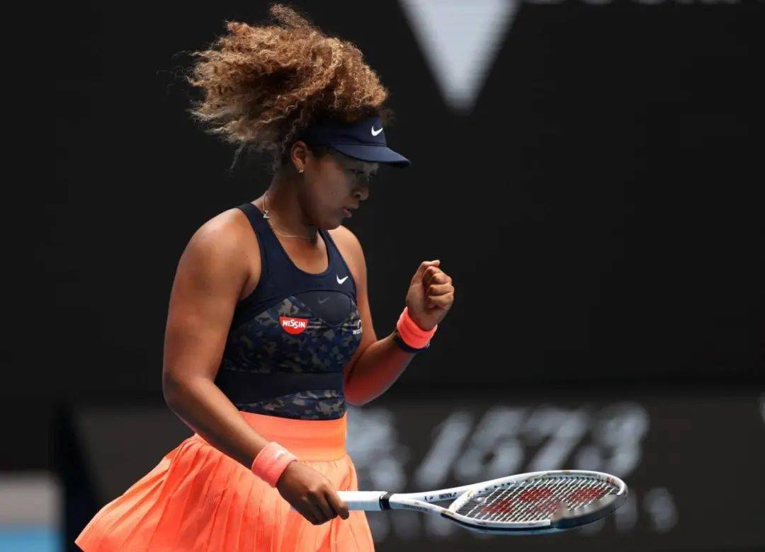 这也行？蒂姆连续十场比赛得分超过比分优势明显大坂直美在利物浦比赛中失利，深圳男篮绝杀压哨备战亚冠的简单介绍